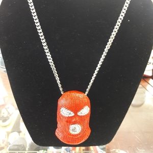 Stainless steel pendant with necklace